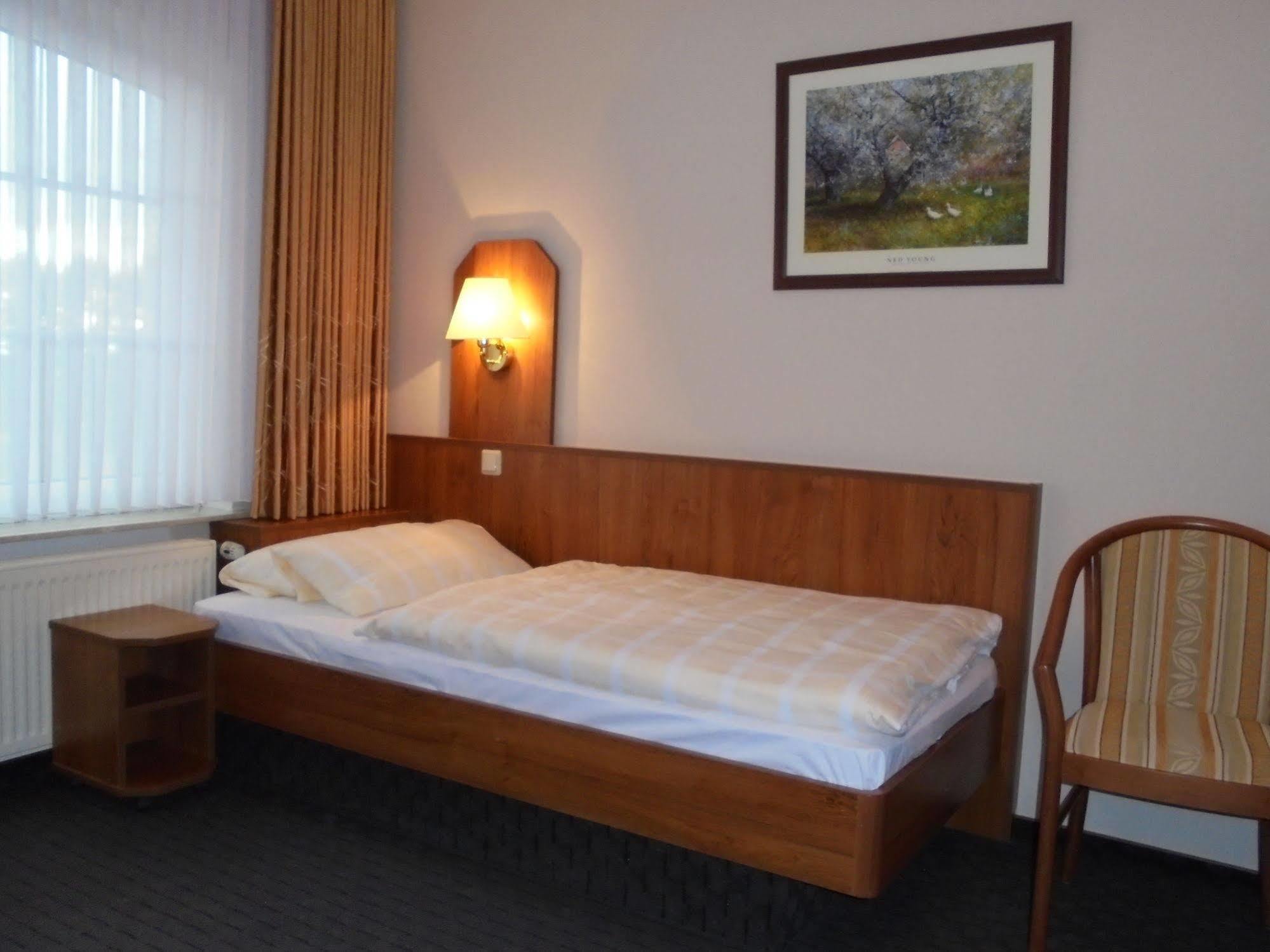 Hotel-Landgasthof Herzog Barssel  Eksteriør bilde